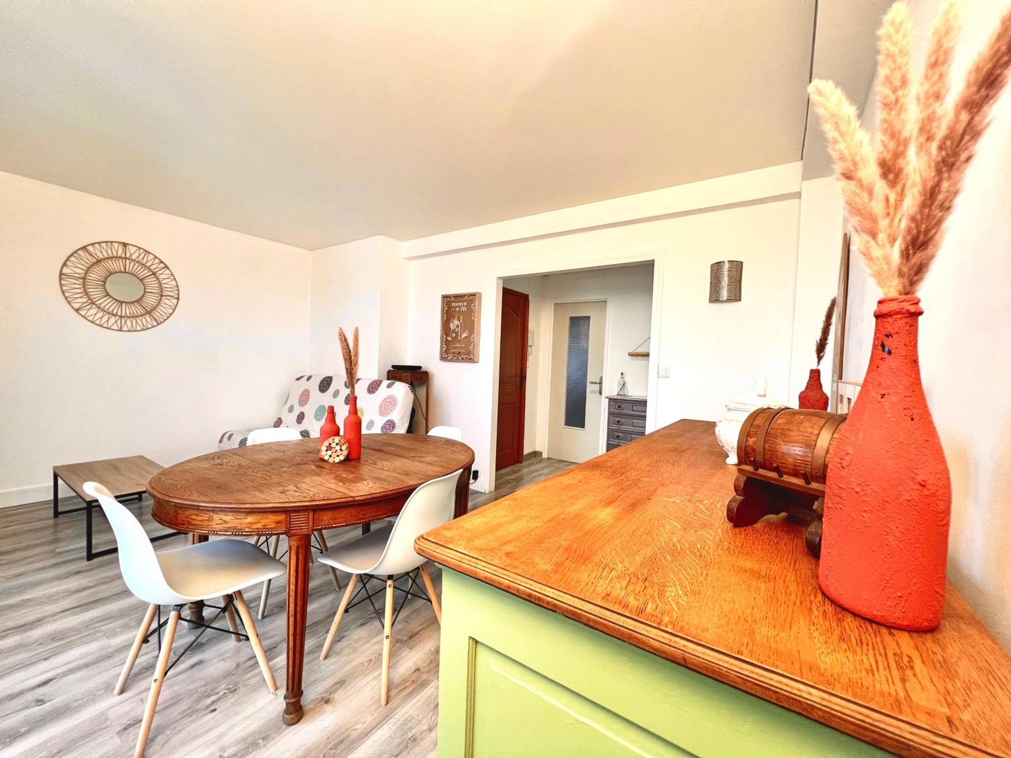 Appartement Proche Gare, 6 Voyageurs Et Stationnement Gratuit ランス エクステリア 写真